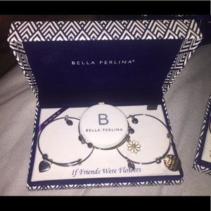 Bella Perlina Bracelets “If Friends Were Flowers”